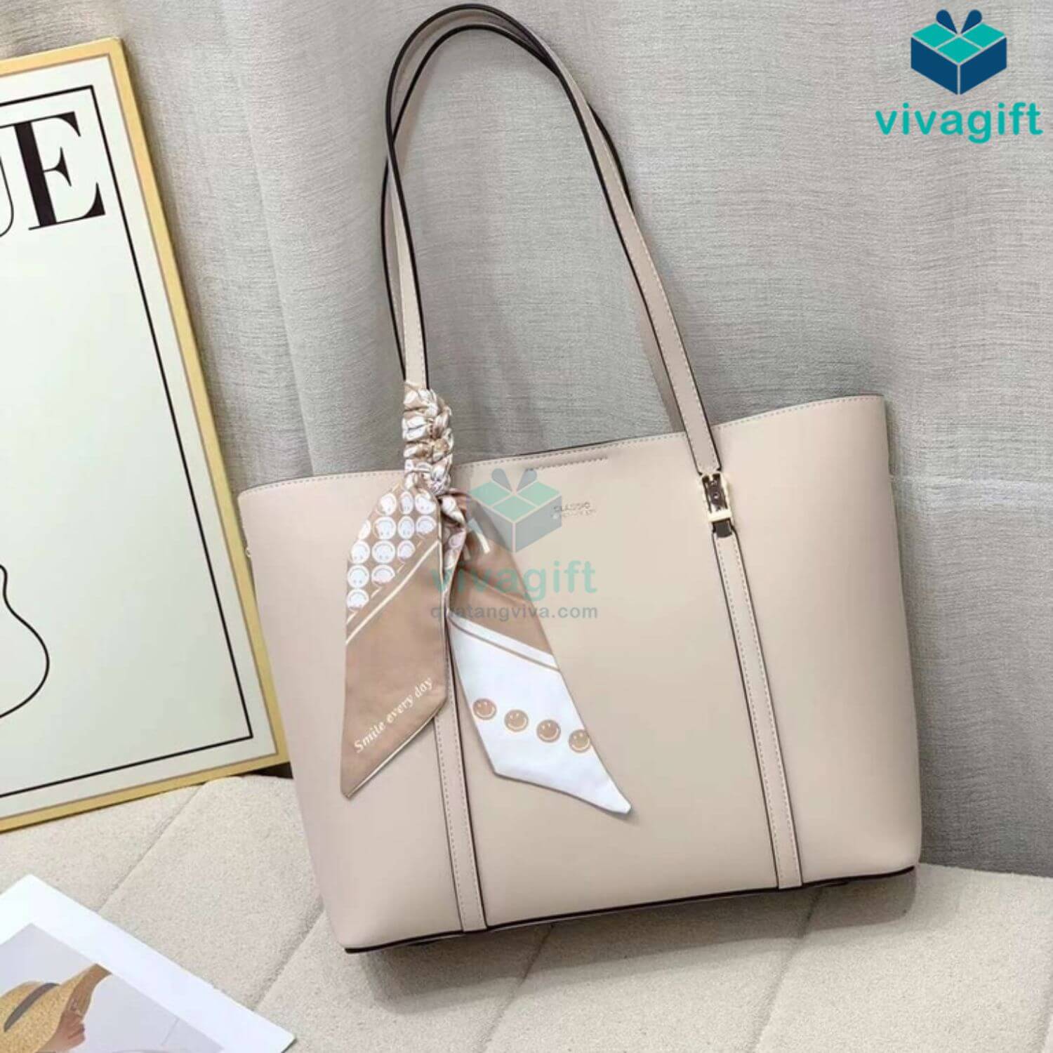 Gợi ý 15+ quà tặng 8/3 cho nhân viên nữ thiết thực và ý nghĩa 12 Gợi ý 15+ quà tặng 8/3 cho nhân viên nữ thiết thực và ý nghĩa - quatangviva.com