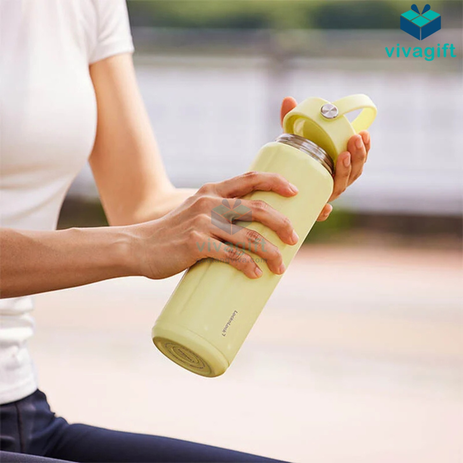 Bình giữ nhiệt LocknLock SLO ultralight tumbler 630ml LHC4427 9 Bình giữ nhiệt LocknLock SLO Ultralight Tumbler LHC4427 - Quatangviva.com