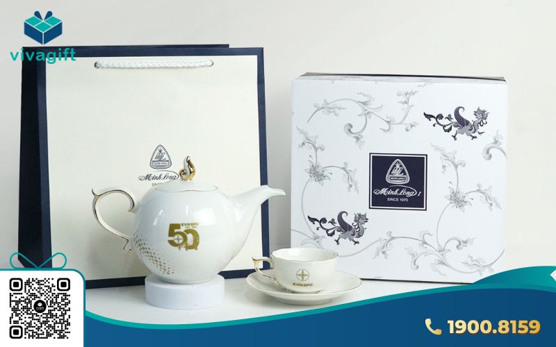 Bộ ấm chén cao cấp là giảo pháp quà tặng hàng đầu cho doanh nghiệp 