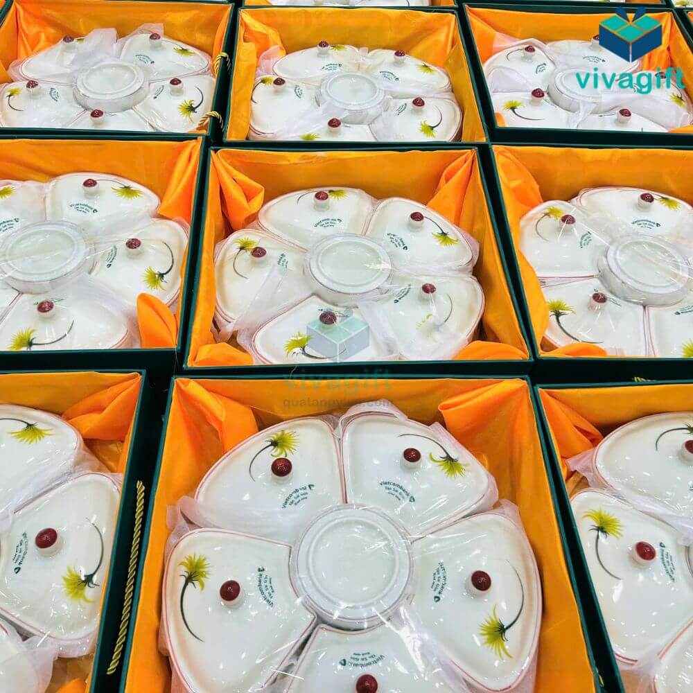 Khay đựng mứt Tết gốm sứ Bát Tràng men kem vẽ hoa bồ công anh KMS-22 11 khay dung mut tet ve hoa bo cong anh kms 22 03