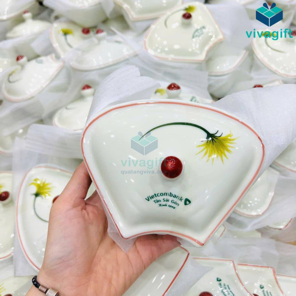 Khay đựng mứt Tết gốm sứ Bát Tràng men kem vẽ hoa bồ công anh KMS-22 9 khay dung mut tet ve hoa bo cong anh kms 22 05