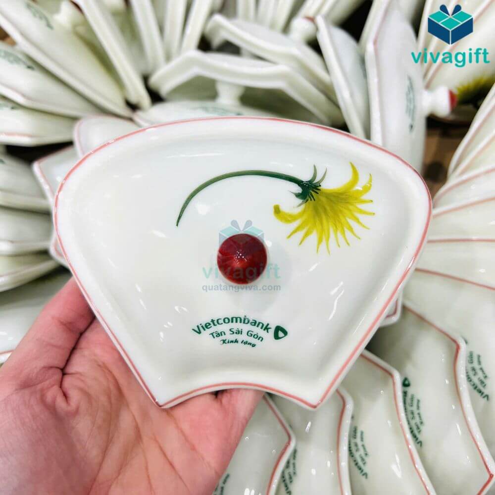 Khay đựng mứt Tết gốm sứ Bát Tràng men kem vẽ hoa bồ công anh KMS-22 8 khay dung mut tet ve hoa bo cong anh kms 22
