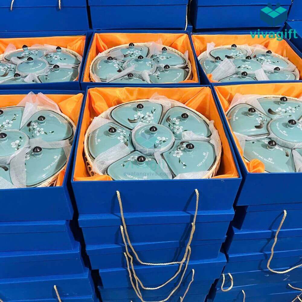 Khay đựng mứt Tết gốm sứ Bát Tràng men xanh vẽ hoa đào trắng KMS-19 24 khay dung mut tet ve hoa dao trang kms 19 02