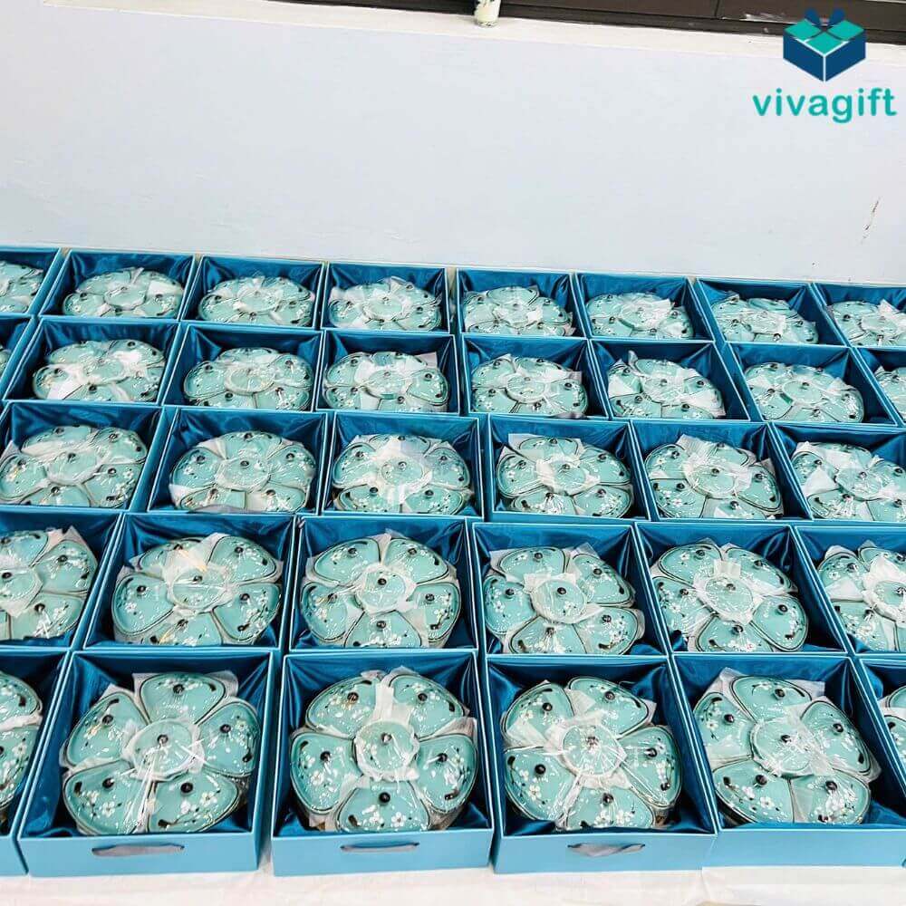 Khay đựng mứt Tết gốm sứ Bát Tràng men xanh vẽ hoa đào trắng KMS-19 17 khay dung mut tet ve hoa dao trang kms 19 09