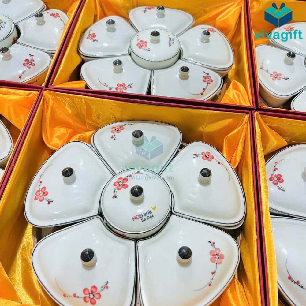 Khay đựng mứt Tết gốm sứ Bát Tràng men kem vẽ hoa đào đỏ KMS-21 12 khay dung mut ve hoa dao do kms 21 03