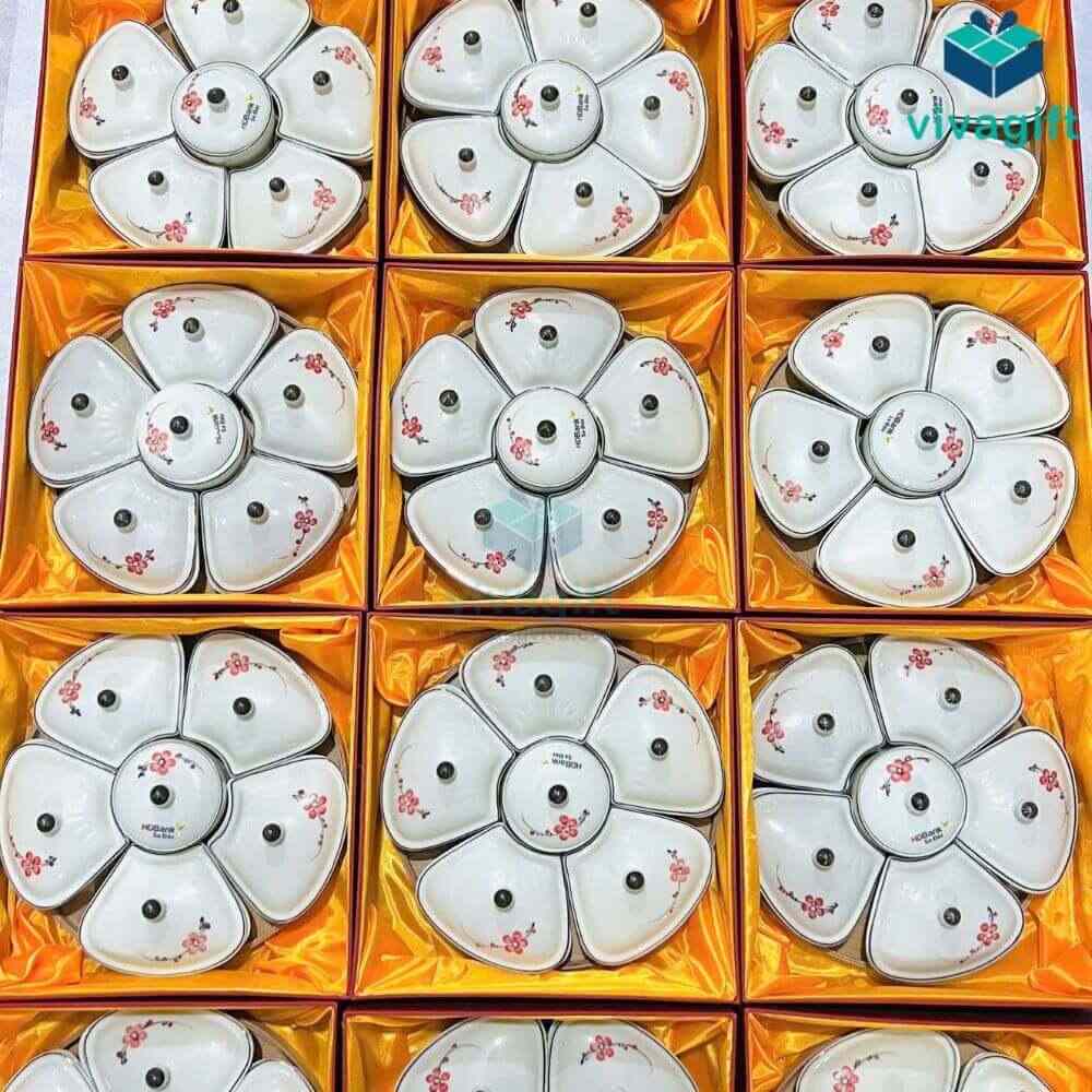 Khay đựng mứt Tết gốm sứ Bát Tràng men kem vẽ hoa đào đỏ KMS-21 11 khay dung mut ve hoa dao do kms 21 04