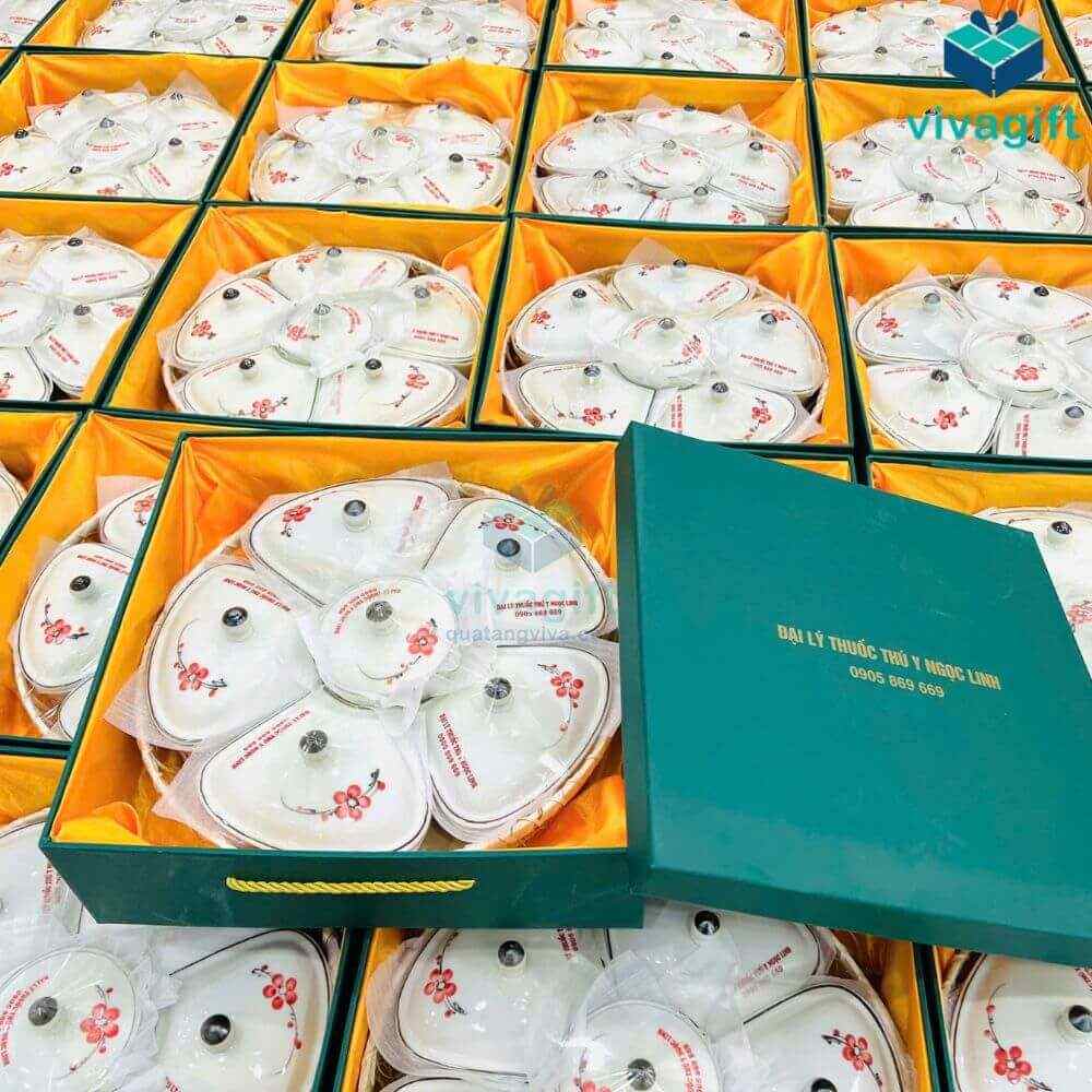 Khay đựng mứt Tết gốm sứ Bát Tràng men kem vẽ hoa đào đỏ KMS-21 8 khay dung mut ve hoa dao do kms 21