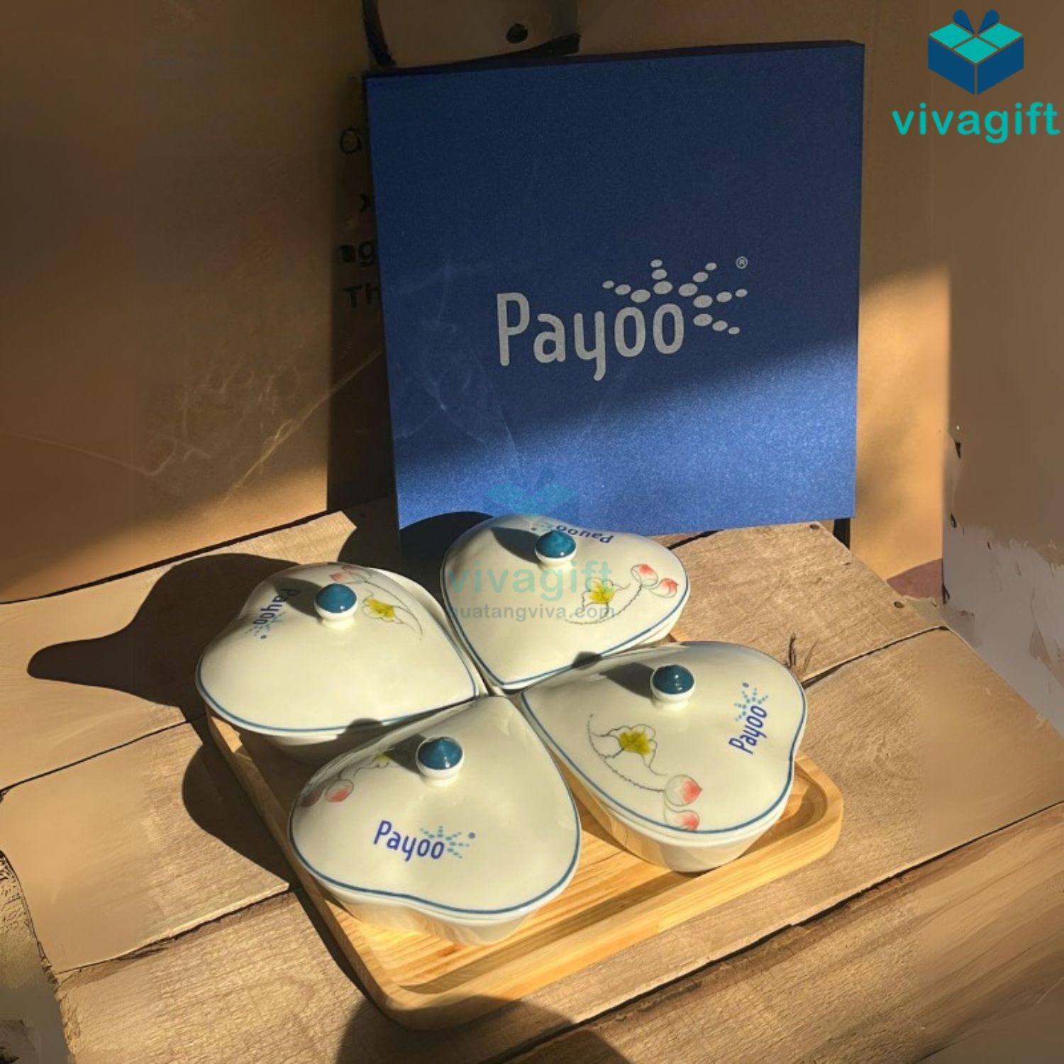 Khay mứt tết gốm sứ hình trái tim men kem vẽ hoa sen bóng KMS-11 16 khay mut tet hinh trai tim kms 11 19