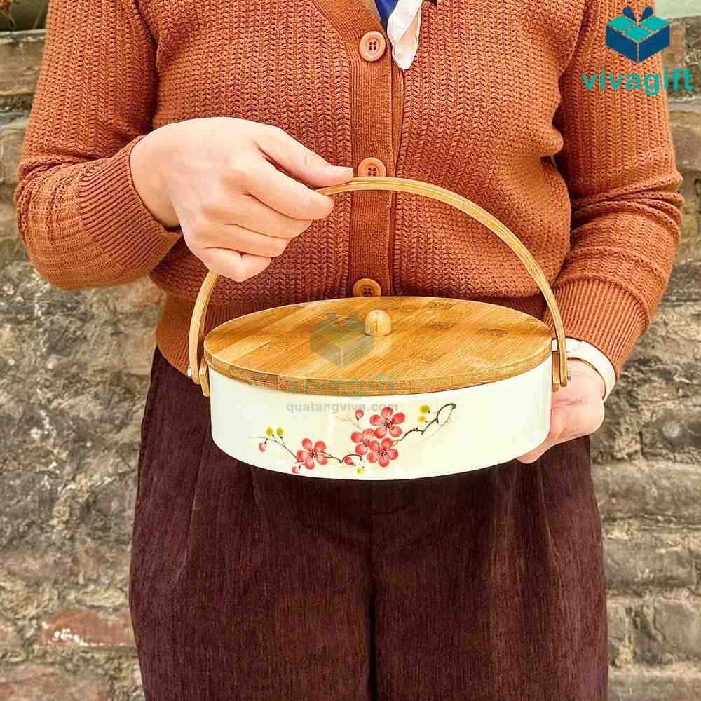 Khay mứt Tết tròn 4 ngăn tay xách gỗ KMS-27 18 khay mut tet tron 4 ngan kms 27 05