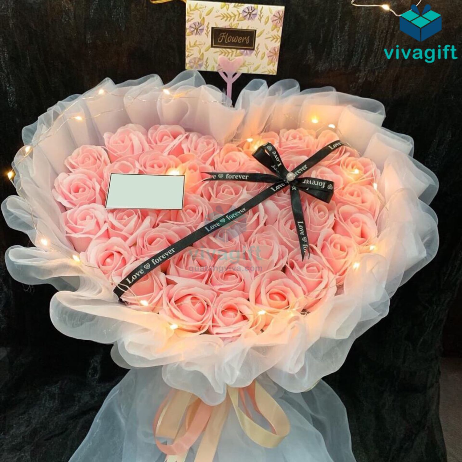 Khám phá 13 món quà 8/3 cho người yêu lãng mạn và tinh tế 8 Top 15+ món quà 8/3 cho người yêu lãng mạn và tinh tế - quatangviva.com