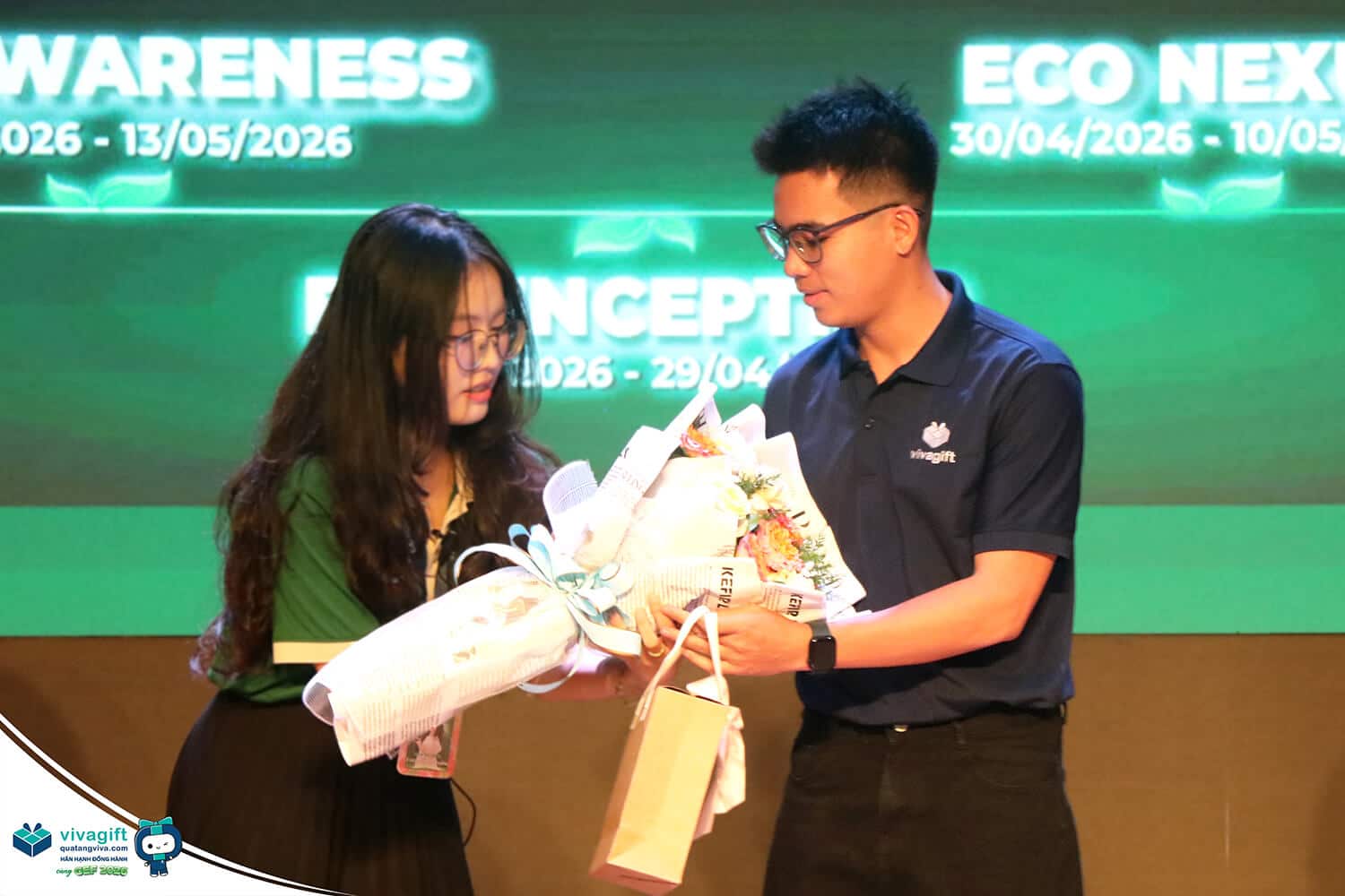 Vivagift cùng Đoàn - Hội Khoa Kinh tế trong cuộc thi Khởi Nghiệp Xanh GEF 2026 Vivagift cùng Đoàn - Hội Khoa Kinh tế trong cuộc thi Khởi Nghiệp Xanh GEF 2026