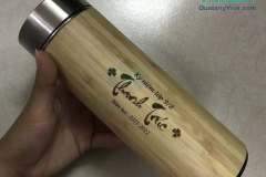 binh-giu-nhiet-vo-tre-khac-ten-logo-450ml-q104-1-3