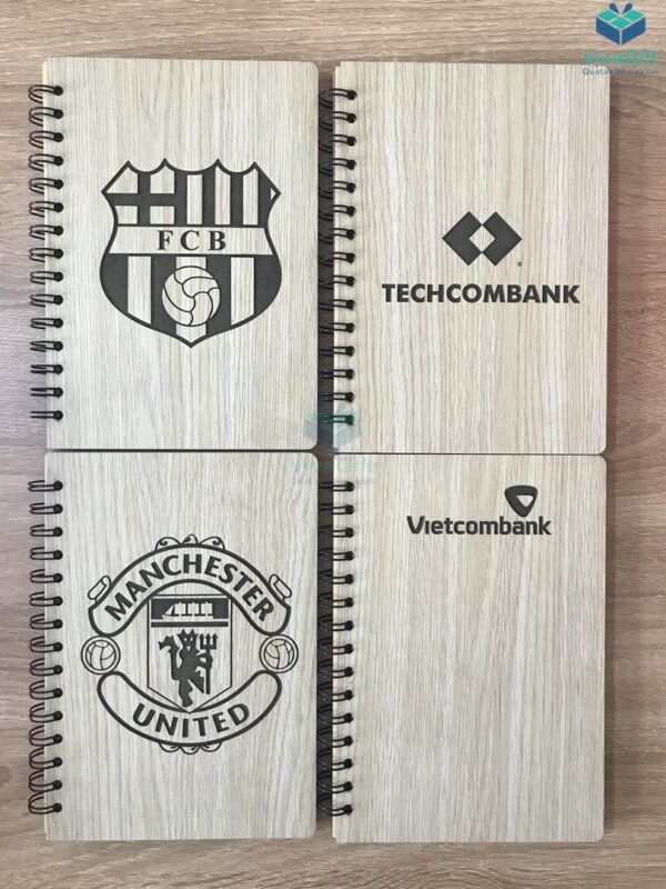 Sổ tay bìa gỗ khắc logo làm quà tặng