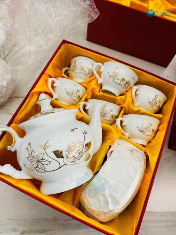 bộ ấm chén bát tràng quà tặng
