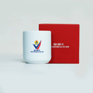 Ly Sứ Trắng Dáng Trụ In Logo Theo Yêu Cầu LS111 - Quà Tặng Viva