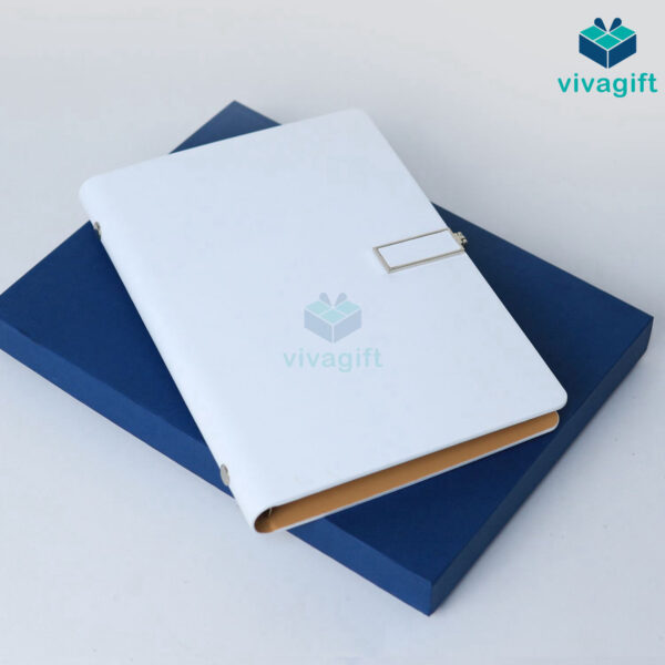 Sổ Tay Bìa Còng Gập 2 Kèm Khoá Kim Loại B033 - Hình ảnh 13