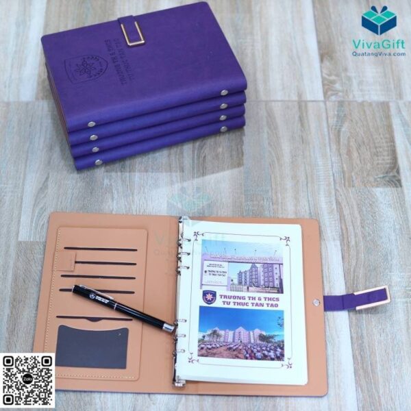 Sổ Tay Bìa Còng Gập 2 Kèm Khoá Kim Loại B098 In Logo 8