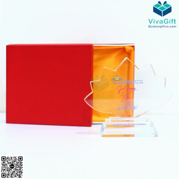 Kỷ Niệm Chương Pha Lê Bông Sen KN-P205 Tri Ân Đẹp 3