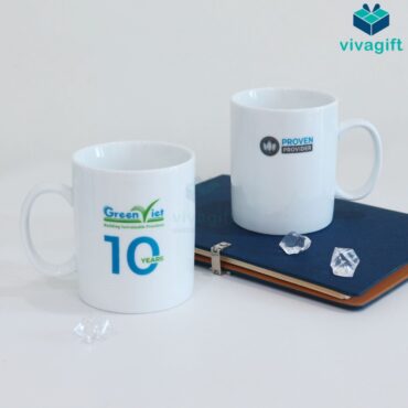 Ly sứ quà tặng, in logo công ty theo yêu cầu – Quatangviva.com