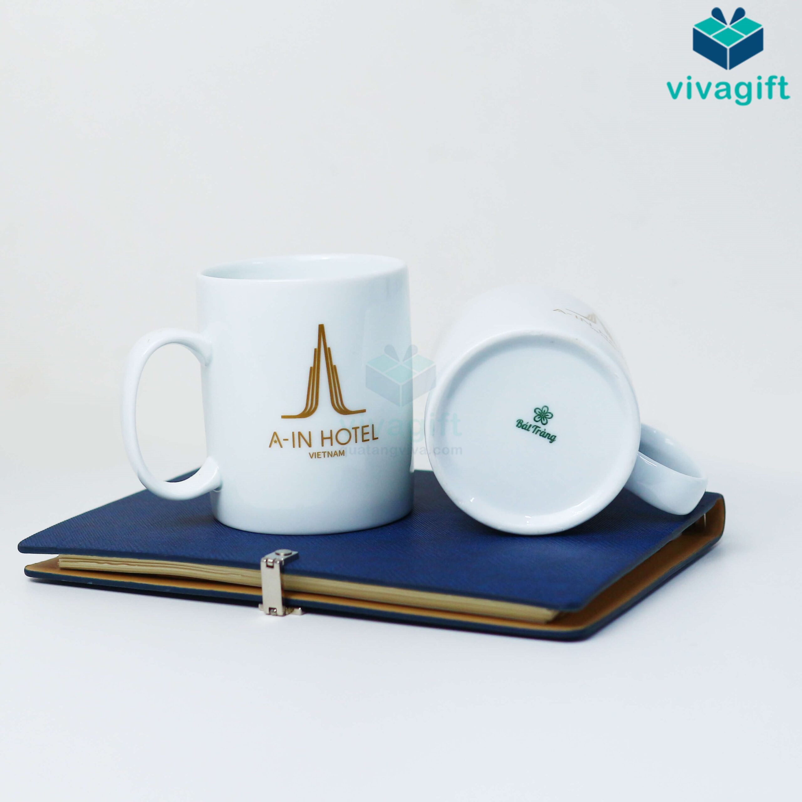 Ly sứ quà tặng, in logo công ty theo yêu cầu – Quatangviva.com