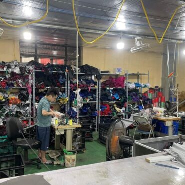 Xưởng sản xuất ô dù cầm tay in logo – Quatangviva.com