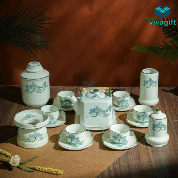 Bộ ấm chén Bát Tràng Hoa Sen Quai Đồng A027 - Hình ảnh 3