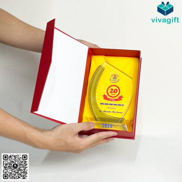 Kỷ Niệm Chương Pha Lê KN-P219 - Hình ảnh 5