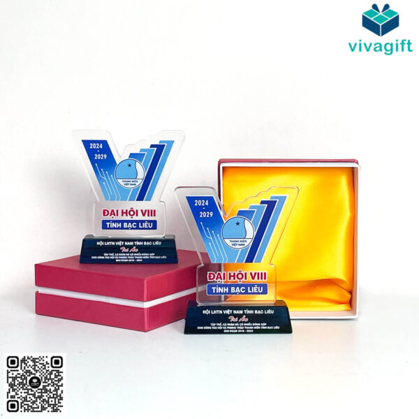 Kỷ Niệm Chương Pha Lê KN-P221 - Hình ảnh 8